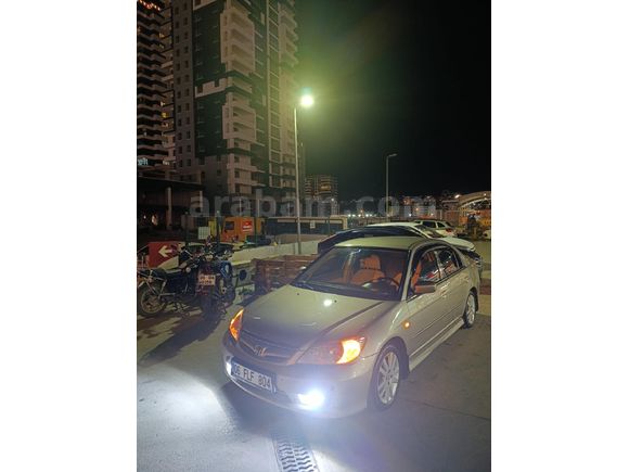 Sahibinden Honda Civic 1.6i VTEC LS 2004 Model