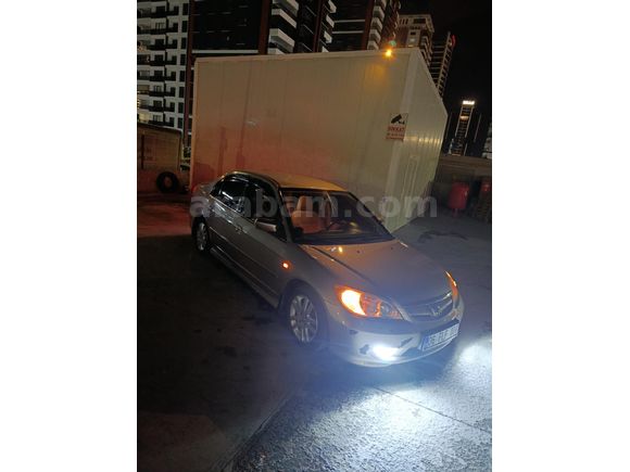 Sahibinden Honda Civic 1.6i VTEC LS 2004 Model