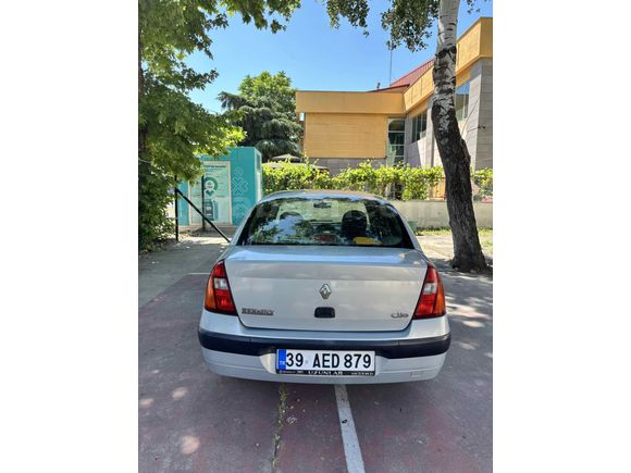 Sahibinden Renault Clio 1.4 Expression 2003 Model 