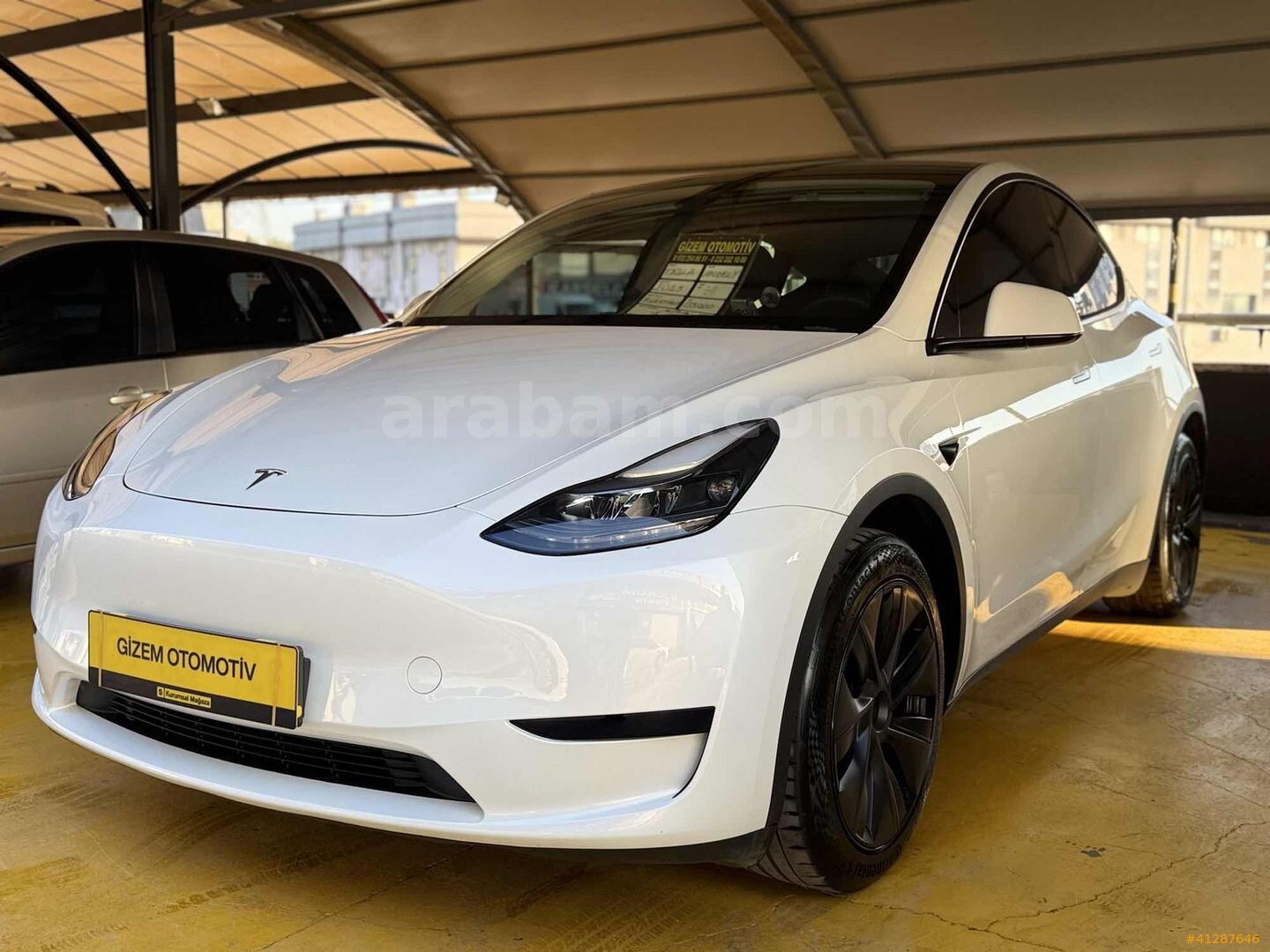 Galeriden Tesla Model Y RWD (Legacy) 2025 Model İzmir 136.000 km Beyaz 4