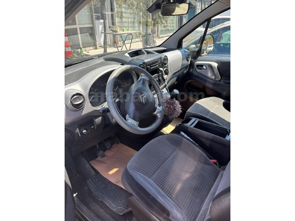 Sahibinden Citroen Berlingo 1.6 Multispace 2011 Model