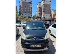 Sahibinden Citroen Berlingo 1.6 Multispace 2011 Model