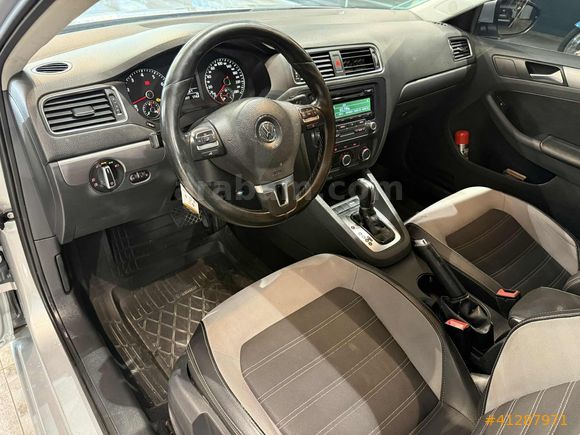 EGETUĞ 2013 Jetta Comfortline Dsg Lpg Park Sensörü 250.000 Km