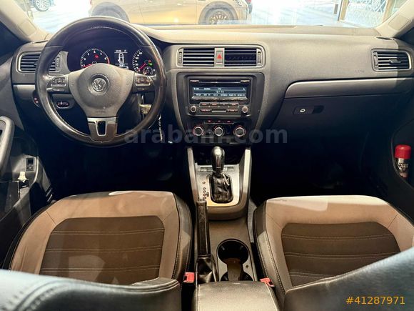 EGETUĞ 2013 Jetta Comfortline Dsg Lpg Park Sensörü 250.000 Km