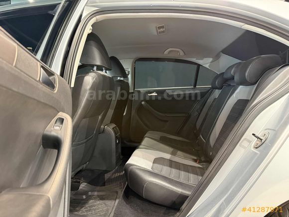 EGETUĞ 2013 Jetta Comfortline Dsg Lpg Park Sensörü 250.000 Km
