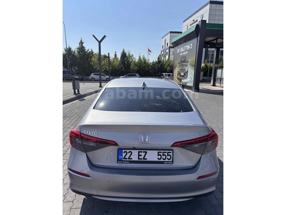 Sahibinden Honda Civic 1.5 i-VTEC Eco Executive Plus 2021 Model 