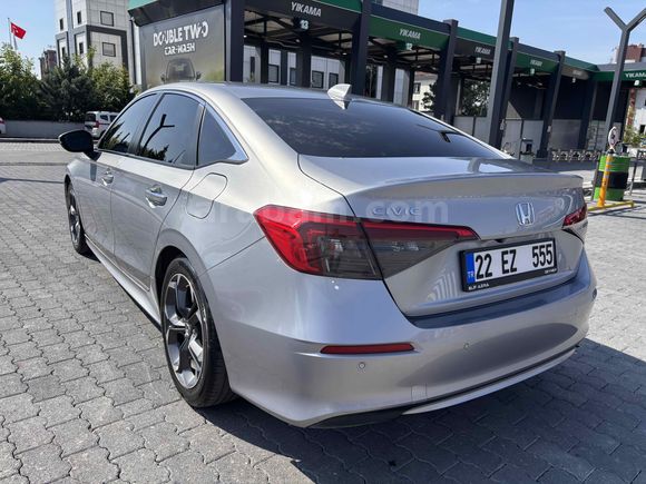 Sahibinden Honda Civic 1.5 i-VTEC Eco Executive Plus 2021 Model 