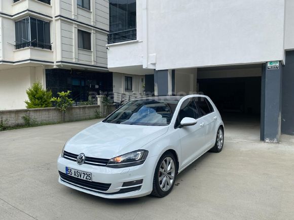 ORJİNALCİLERE GOLF 7 SUNROOFLU HİGHLİNE DEĞİŞENSİZ HASAR KAYITSIZ KAZASIZ