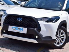 MAZDA OZAN'DAN 101 BİNDE 2023 TOYOTA COROLLA CROSS CAM TAVAN
