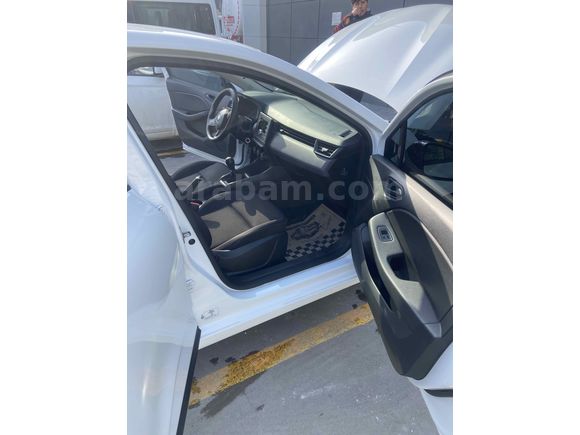 Sahibinden Renault Clio 1.0 TCe Icon 2023 Model 