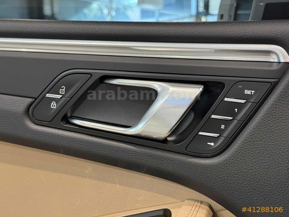 EGETUĞ 2020 Bayi Keyless 21" Navi. ÇiftHafıza Isıtma 166.800Km