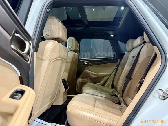 EGETUĞ 2020 Bayi Keyless 21" Navi. ÇiftHafıza Isıtma 166.800Km