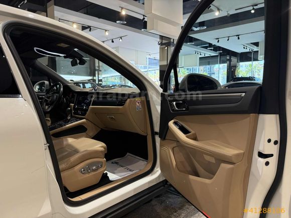EGETUĞ 2020 Bayi Keyless 21" Navi. ÇiftHafıza Isıtma 166.800Km