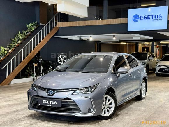 EGETUĞ 2021 CorollaDream Hybrid ŞeritTakip KablosuzŞarj 93.500Km
