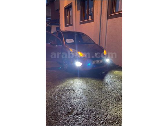 Sahibinden Citroen C3 1.4 VTi Confort 2011 Model