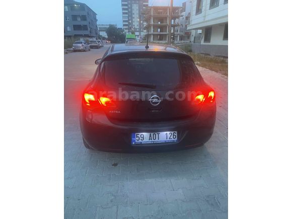 Sahibinden Opel Astra 1.6 Edition 2012 Model 