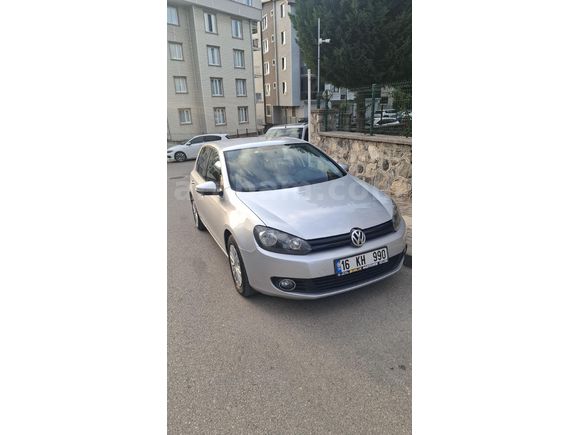 Sahibinden Volkswagen Golf 1.6 TDi Trendline 2010 Model  200.000 km Gri (Gümüş)