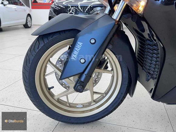 Az kullanılmış // 2021 X-Max 250 Tech Max+