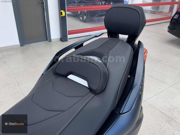 Az kullanılmış // 2021 X-Max 250 Tech Max+