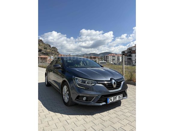 Sahibinden Renault Megane 1.5 Blue DCI Touch 2020 Model 