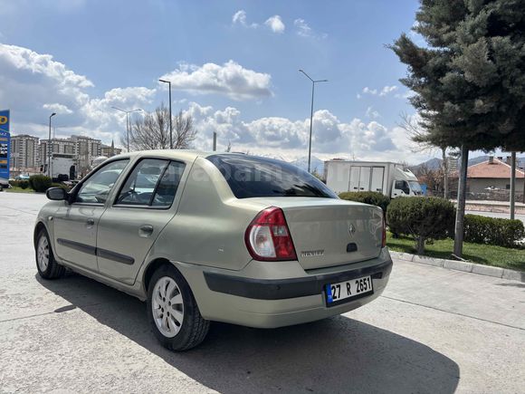 Sahibinden Renault Clio 1.4 Expression 2004 Model Kayseri 231.000 km Şampanya