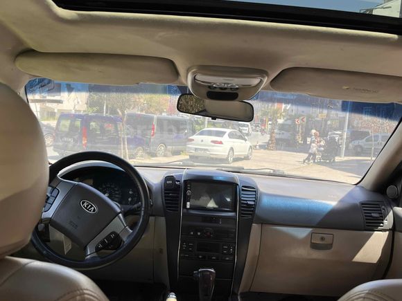 Muhcar Motors’ tan Kia Sorento 2.5 CRDi EX 2006 Model İstanbul