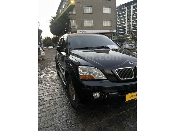 Muhcar Motors’ tan Kia Sorento 2.5 CRDi EX 2006 Model İstanbul