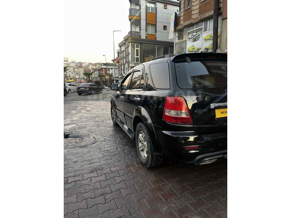 Muhcar Motors’ tan Kia Sorento 2.5 CRDi EX 2006 Model İstanbul