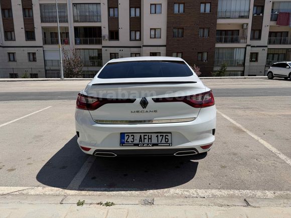 Sahibinden Renault Megane 1.3 TCe Joy 2021 Model 