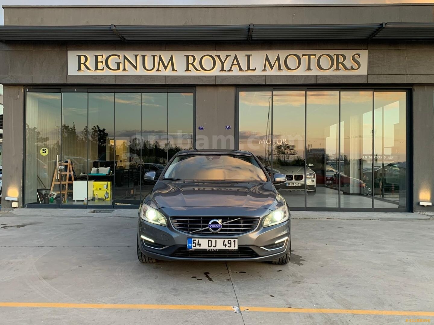 Galeriden Volvo S60 1.5 T3 Advance 2016 Model İzmir 170.080 km Gri 2