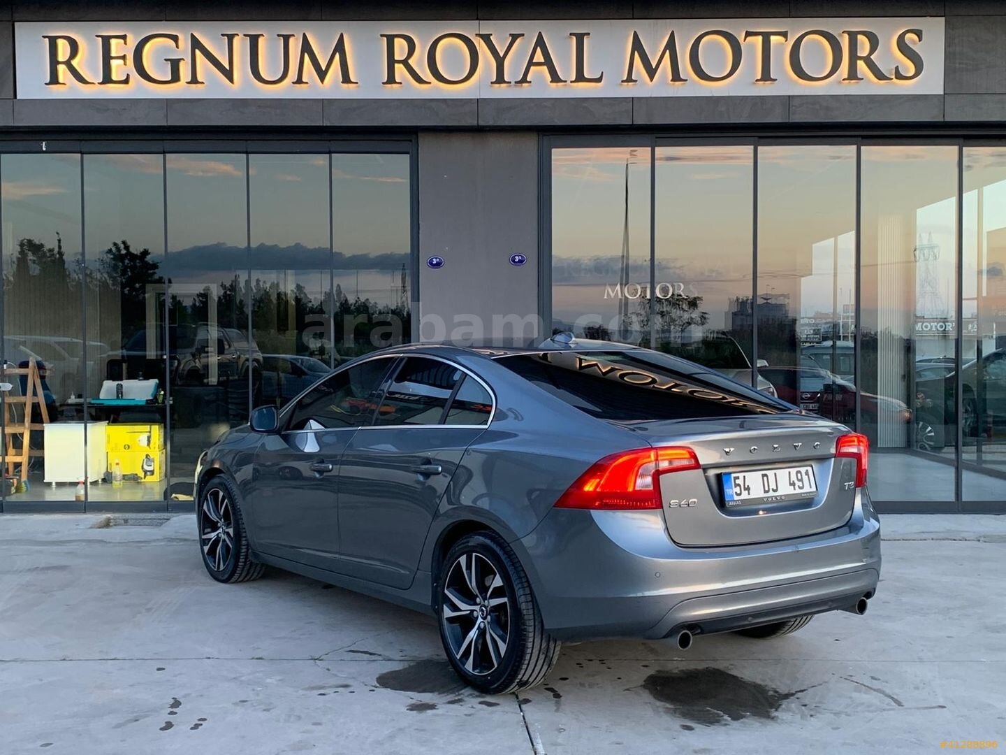 Galeriden Volvo S60 1.5 T3 Advance 2016 Model İzmir 170.080 km Gri 7