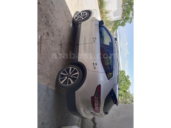 Sahibinden Nissan Qashqai 1.6 dCi Black Edition 2014 Model İzmir