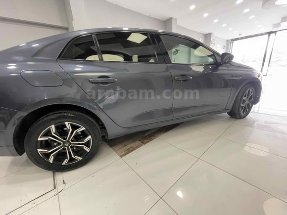 Galeriden Renault Megane 1.3 TCe Joy 2020 Model Afyonkarahisar