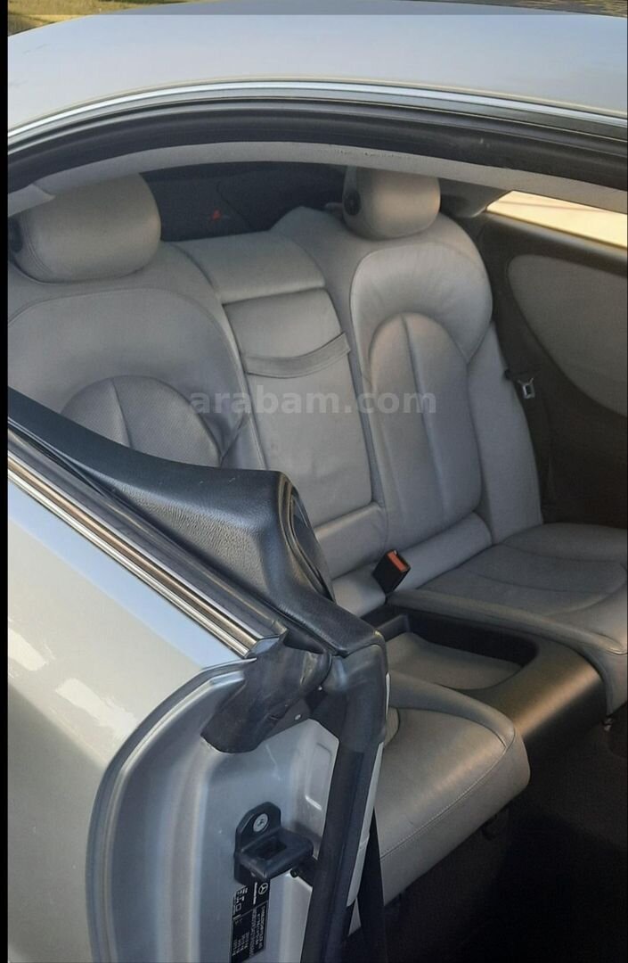 Sahibinden Mercedes - Benz CLK 200 Kompressor Elegance 2003 Model İstanbul 313.000 km Gri (Gümüş) 2