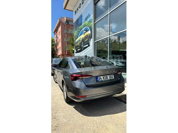 Sahibinden Skoda Octavia 1.0 e-Tec Elite 2024 Model 