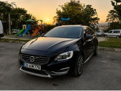 SAHİBİNDEN 2013 MODEL VOLVO S60 1.6 DİZEL ADVANCE MAKYAJLI KASA 219000 KM DE SUNRUFLU TAM DOLU  modeldir