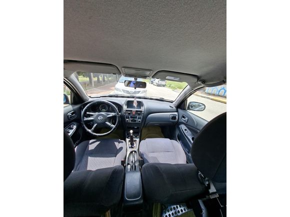 Nissan Almera 1.5 tekna