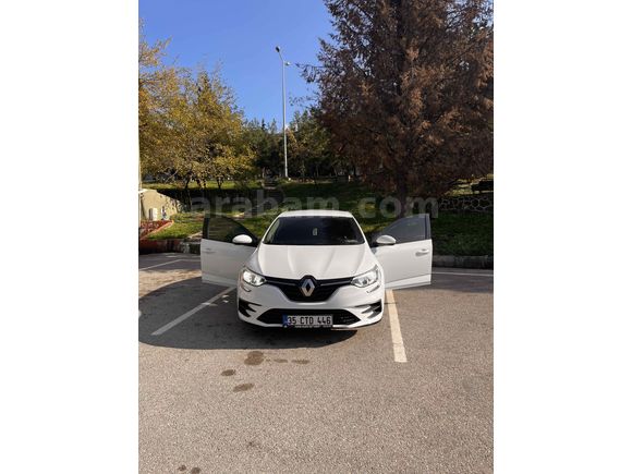 Sahibinden Renault Megane 1.3 TCe Joy 2022 Model İzmir 172.000 km Beyaz