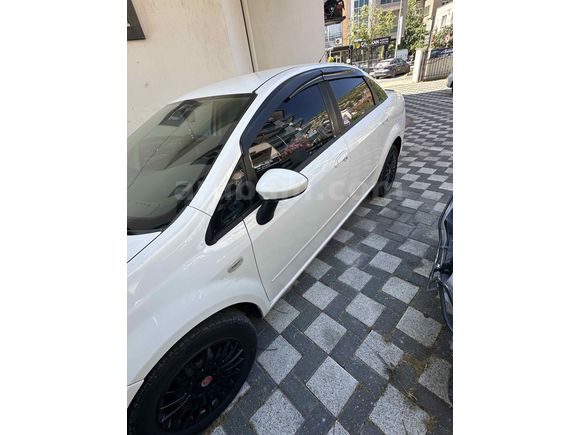 Galeriden Fiat Linea 1.3 Multijet Pop 2016 Model Muğla