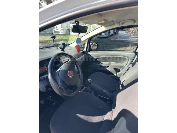 Galeriden Fiat Linea 1.3 Multijet Pop 2016 Model Muğla