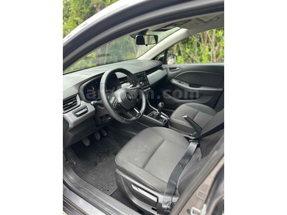 Hatasız boyasız değişensiz 2022 model clio