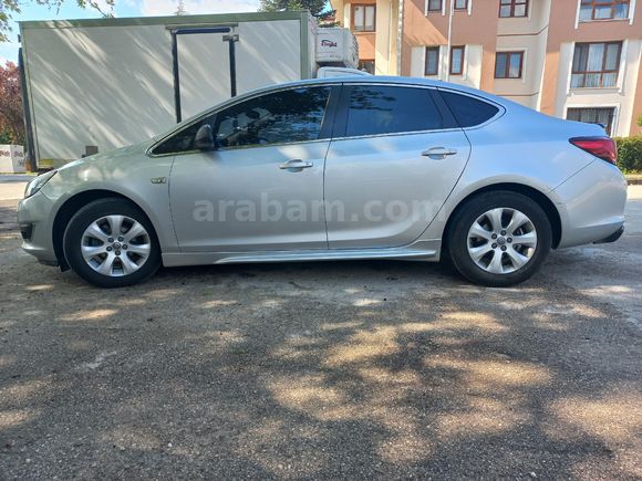Sahibinden Opel Astra 1.6 Edition 2017 Model  108.000 km Gri (Gümüş)