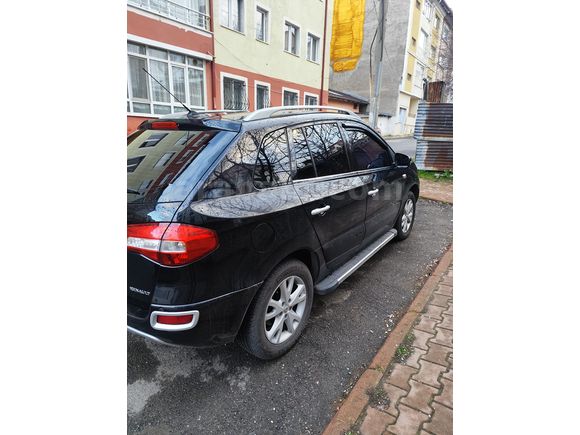 Sahibinden Renault Koleos 2.0 dCi Dynamique 2009 Model tam otomatik 