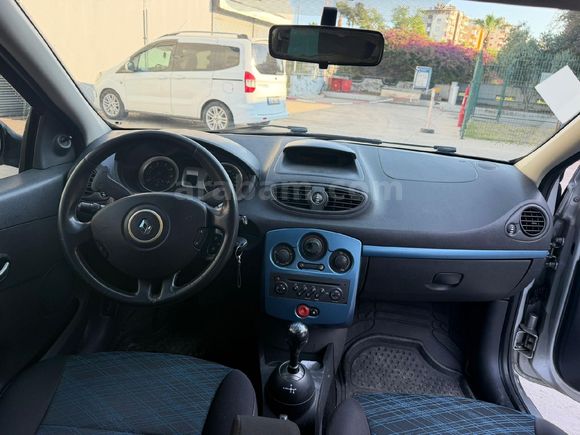 Sahibinden Renault Clio 1.2 Expression 2009 Model     OTOMATİK!!!