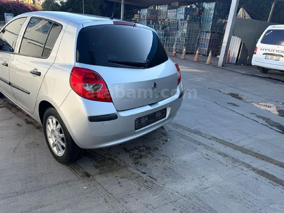 Sahibinden Renault Clio 1.2 Expression 2009 Model     OTOMATİK!!!