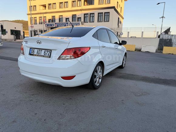 Galeriden Hyundai Accent Blue 1.4 D-CVVT Mode Plus 2016 Model İstanbul