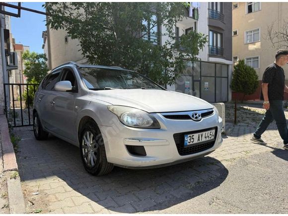 2011 HYUNDAİ İ30 SW BOYASIZ DEĞİŞENSİZ TRAMERSİZ 165.000 KM