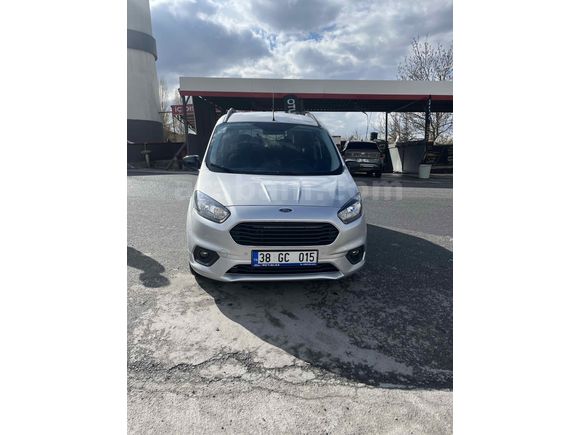 Sahibinden Ford Tourneo Courier 1.0 EcoBoost Titanium Plus 2023 Model 