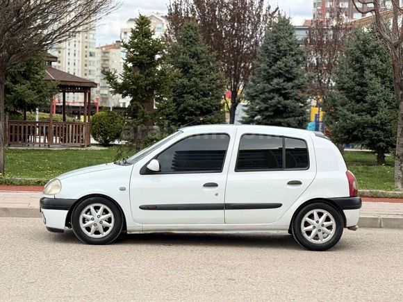 Sahibinden Renault Clio 1.6 RXT 2000 Model 