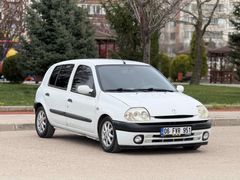 Sahibinden Renault Clio 1.6 RXT 2000 Model 